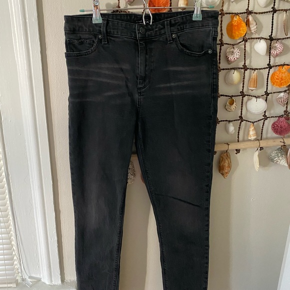 LUCKY BRAND skinny jeans - Picture 1 of 8